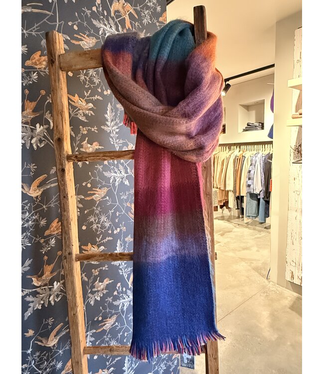 INTI Knitwear •• Brusched merino  Shawl large | Multi  -03