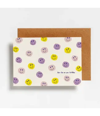 Hello August •• Postkaart | Smiley have fun on your birthday