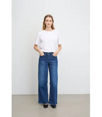 LAURIE •• Carol Loose | Long Length | Washed Blue Denim