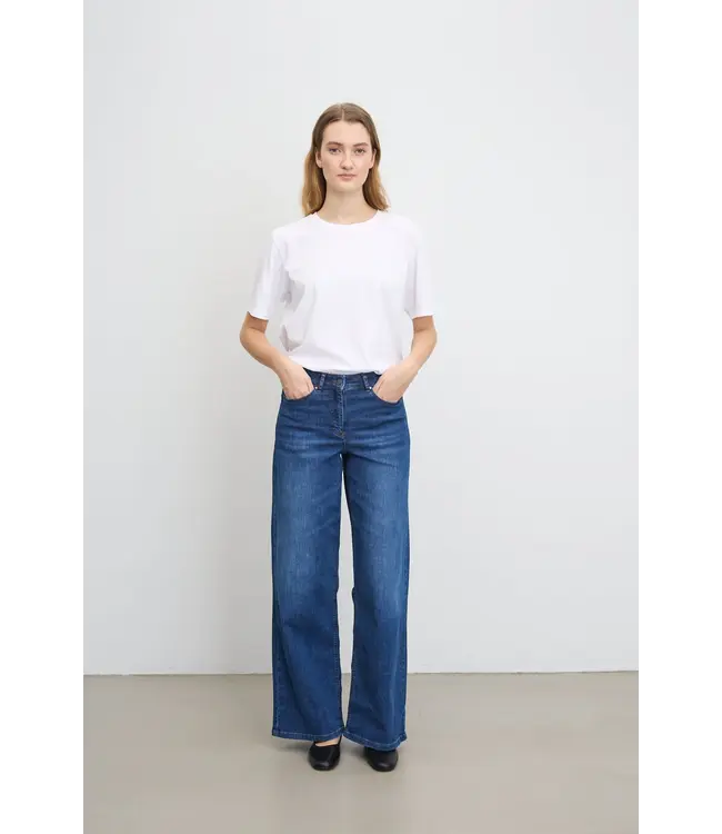 LAURIE •• Carol Loose | Long Length | Washed Blue Denim