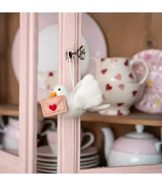 SJAAL MET VERHAAL  •• Hanger Duif | Love is in the Air