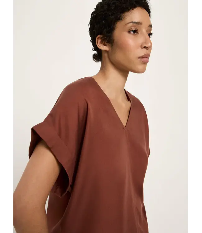 LANIUS •• Blouse van TENCEL | Dark mocca | Blusenshirt