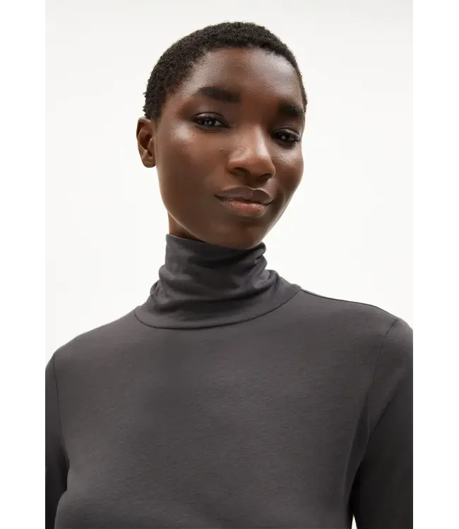 ARMEDANGELS •• GRAZILIAA Iron Cast| LONGSLEEVE SLIM FIT VAN BIOLOGISCH KATOEN