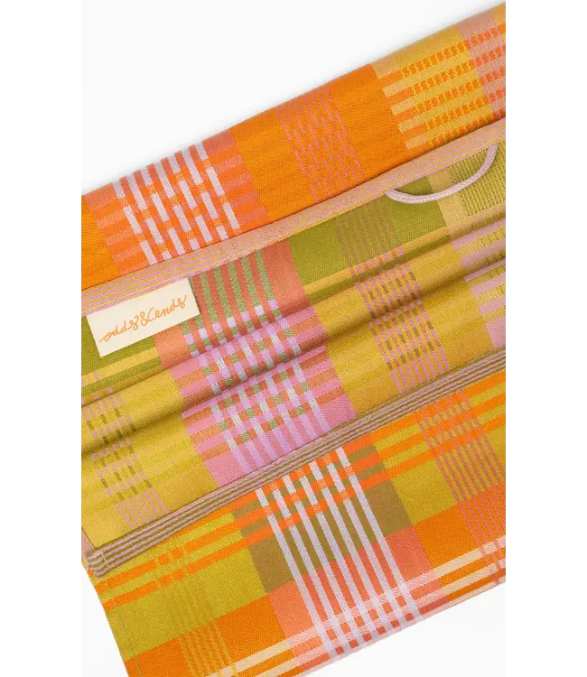 FOEKJE FLEUR •• Tea towel #104B-2 wild weave