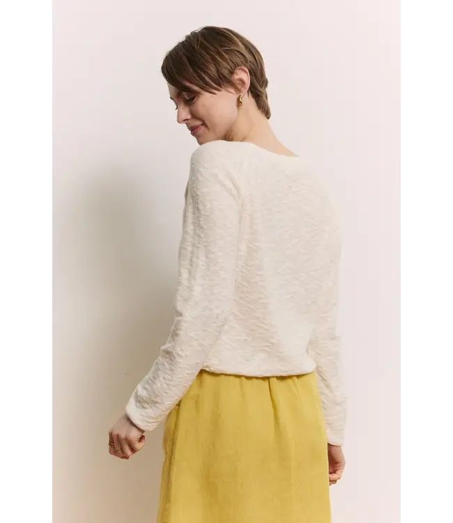 Tranquillo •• Sweater IDAA | White