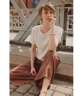 Tranquillo •• Top EMMAA | white