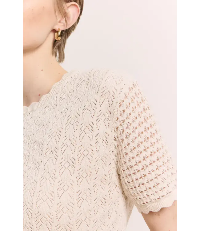 •• Top EMMAA | white