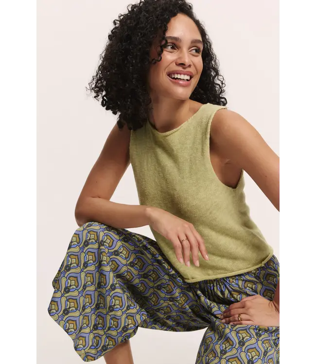 Tranquillo •• Top CLARAA | fennel green
