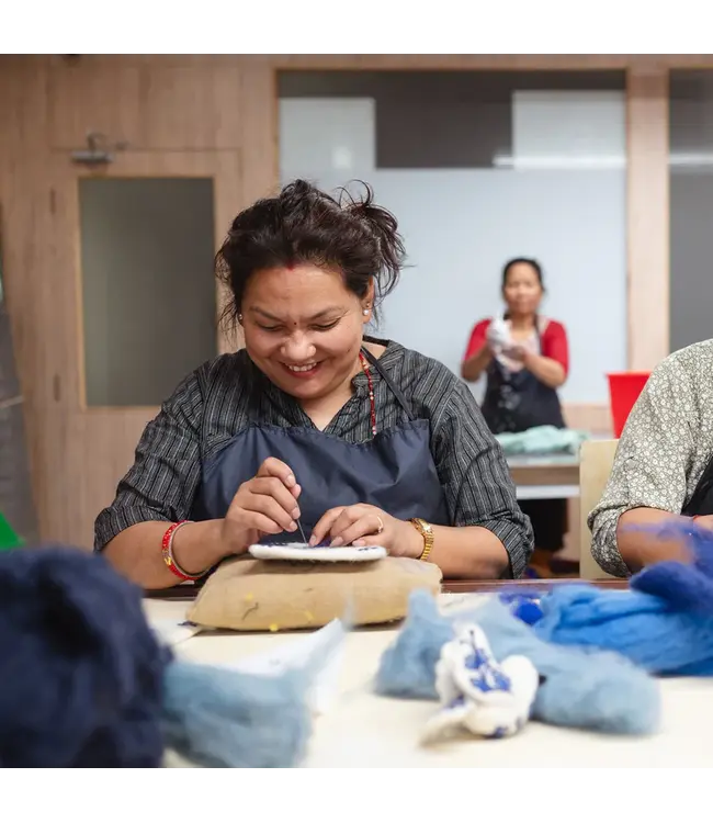 SJAAL MET VERHAAL  •• Hanger Vredesduif Delfts Blauw