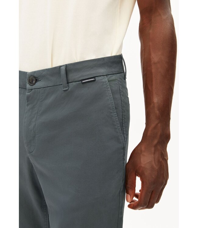 ARMEDANGELS •• AASTER Chinobroek | Steel Steel