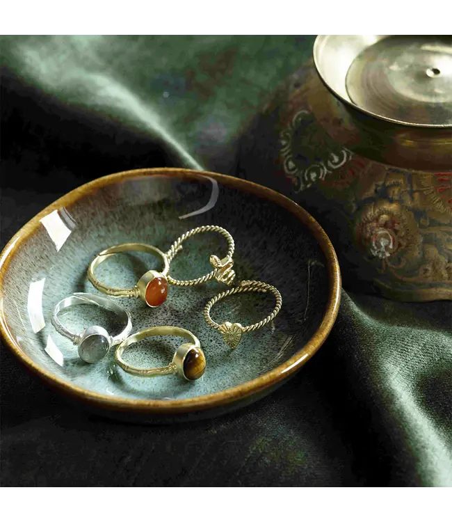 A BEAUTIFUL STORY •• Certain Carnelian Ring Goud verguld