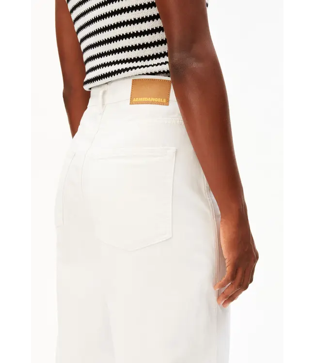 ARMEDANGELS •• Jeans BAARLY High Waist Barrel | White