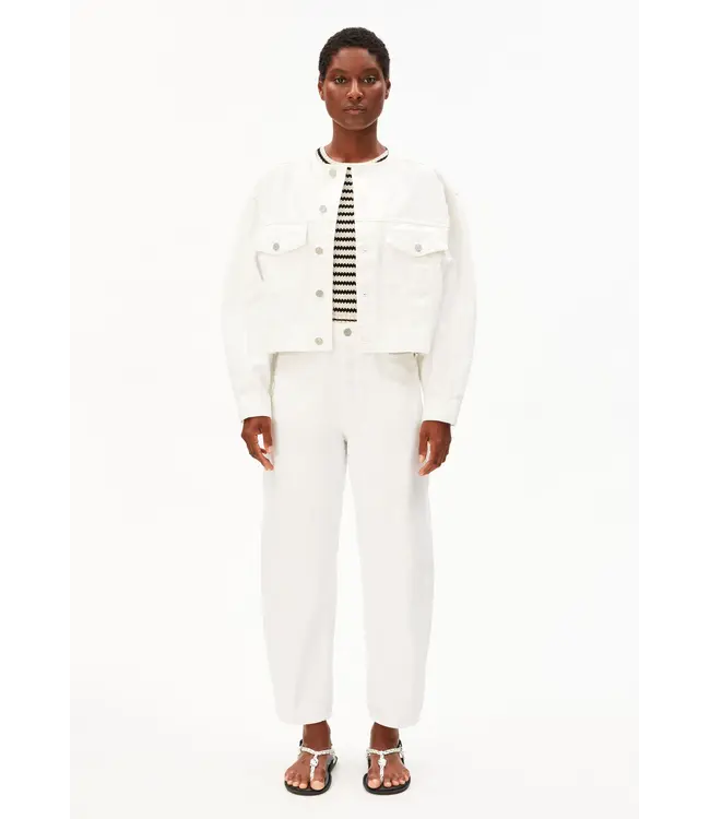 ARMEDANGELS •• Jeans BAARLY High Waist Barrel | White