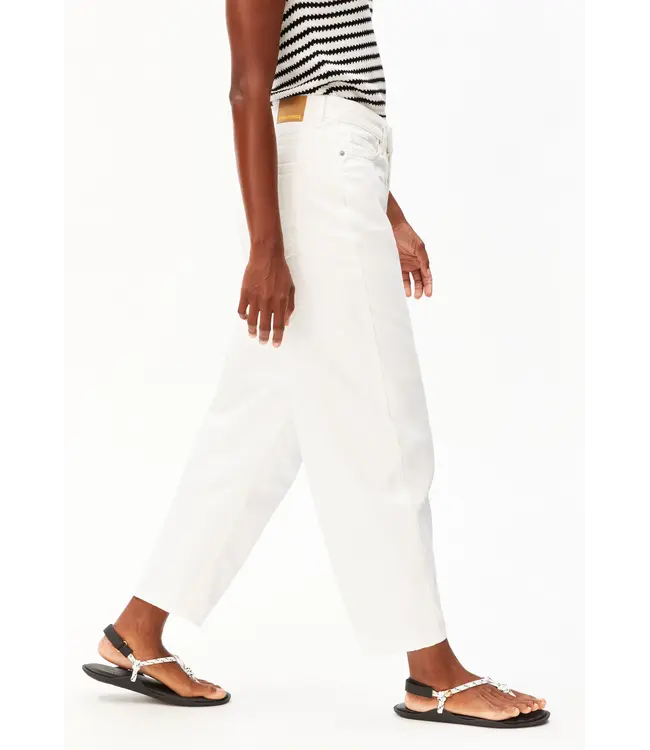 ARMEDANGELS •• Jeans BAARLY High Waist Barrel | White