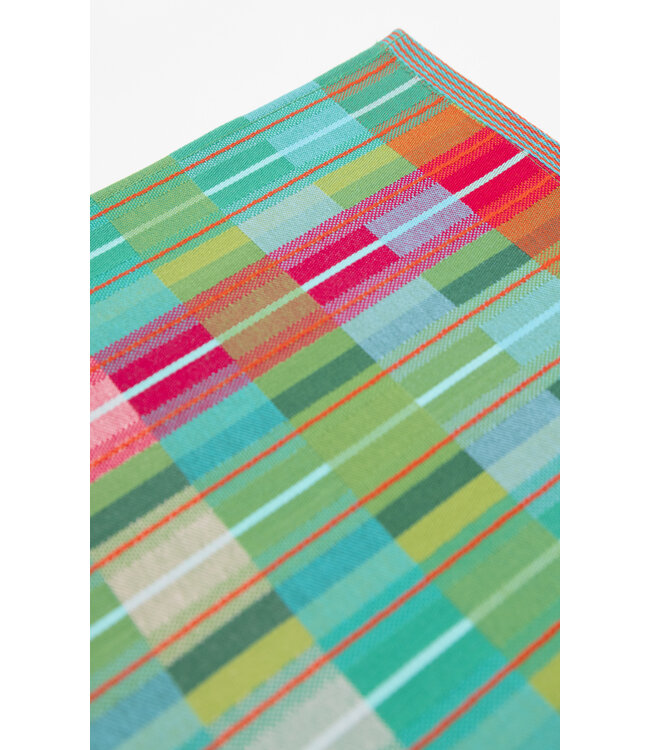 FOEKJE FLEUR •• Tea towel #107A basket