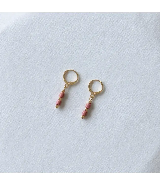 Studio NokNok •• PETITE. 02.DARK PINK