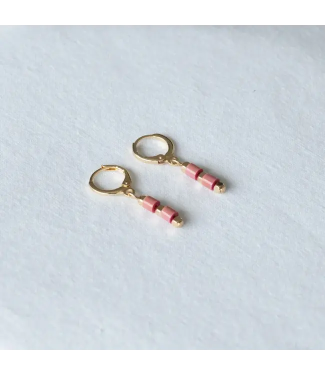 Studio NokNok •• PETITE. 02.DARK PINK