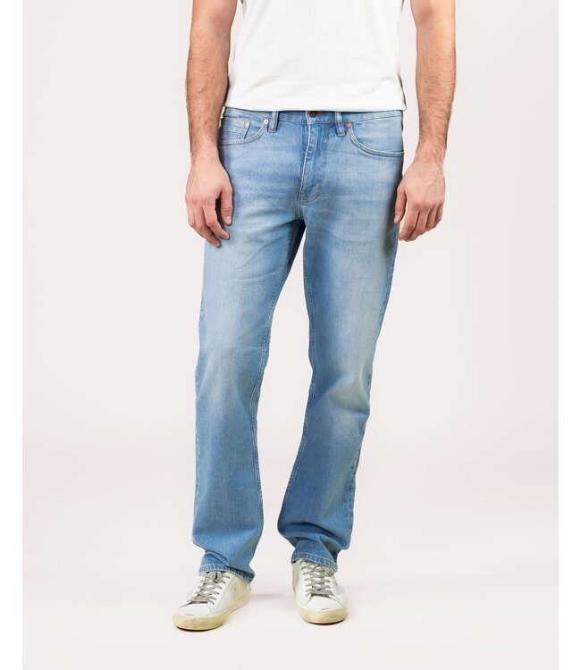 KUYICHI •• Scott Regular | Quite Light