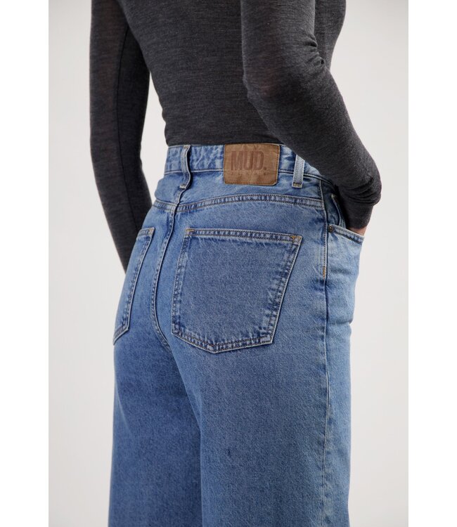 MUD Jeans •• Sara High Loose Flow - Medium Vintage Stone