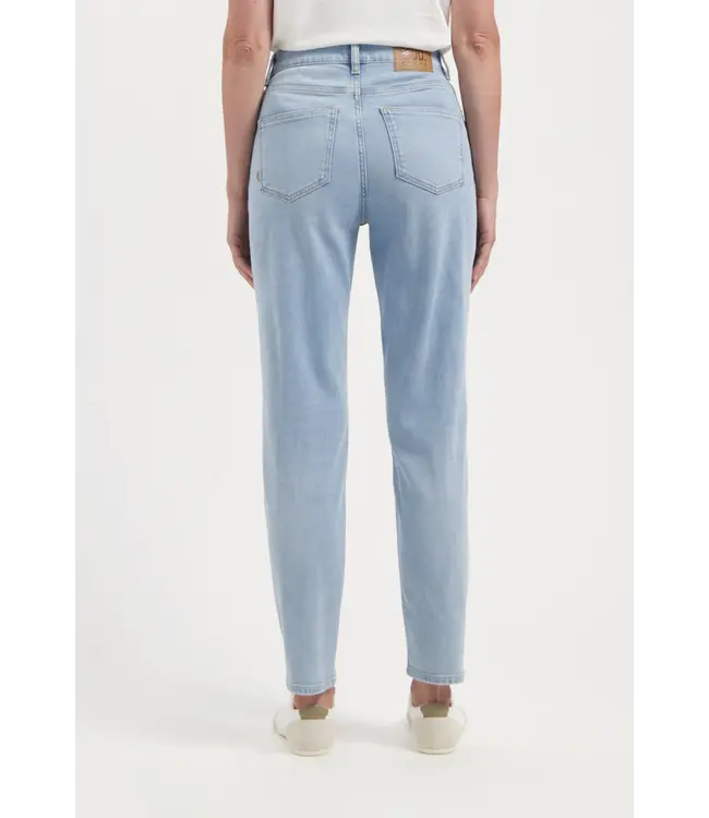 MUD Jeans •• Mams High Tapered - Light Aged