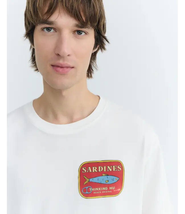THINKING MU •• Sardines Aaron Tee
