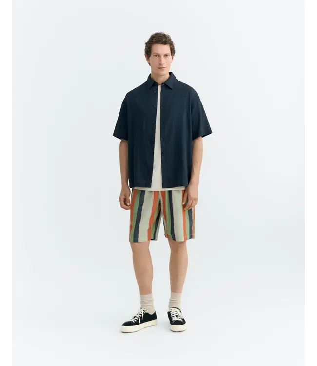 THINKING MU •• Gasper Shorts | Quick Stripes