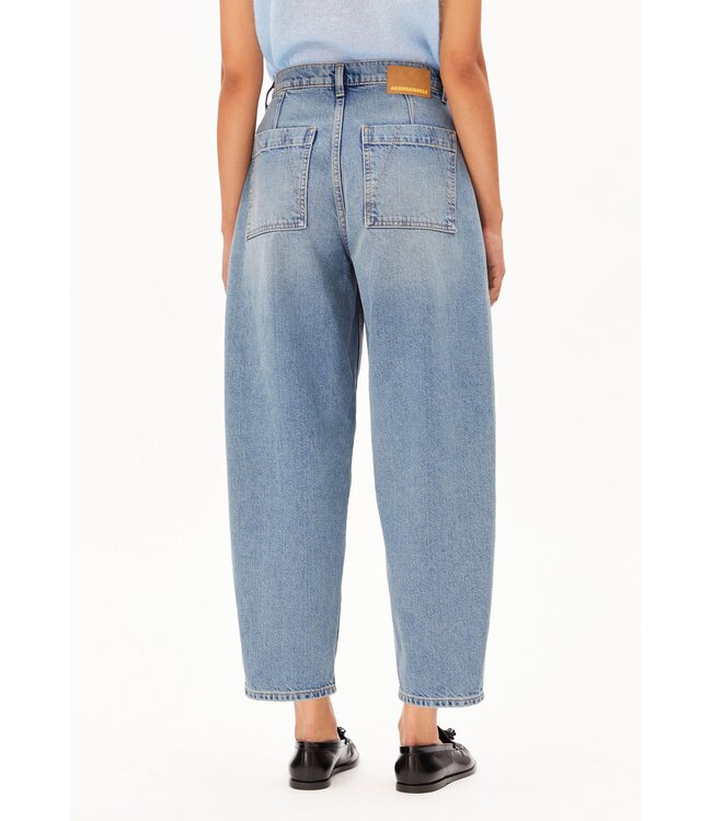 ARMEDANGELS •• baarly high worker barrel jeans | andromedar