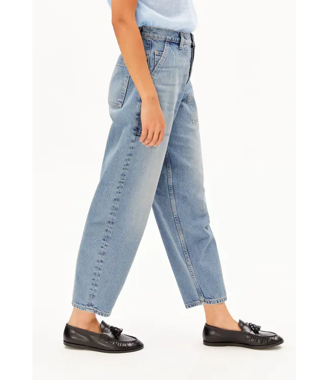 ARMEDANGELS •• baarly high worker barrel jeans | andromedar