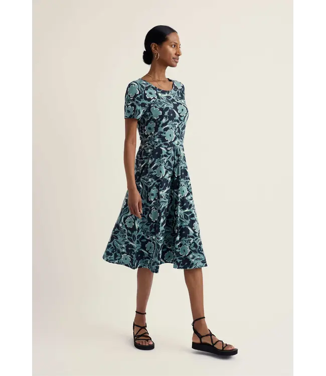 SEASALT CORNWALL •• april dress | summer shadows sardine