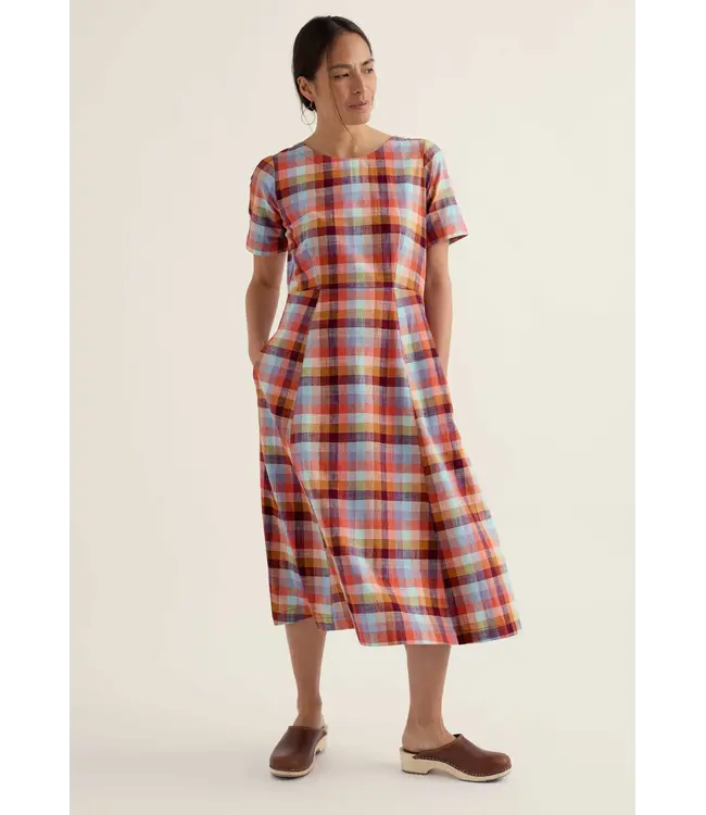 SEASALT CORNWALL •• Medlar tree dress | kammdro multi