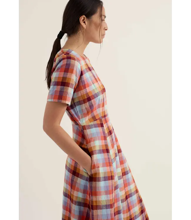 SEASALT CORNWALL •• Medlar tree dress | kammdro multi