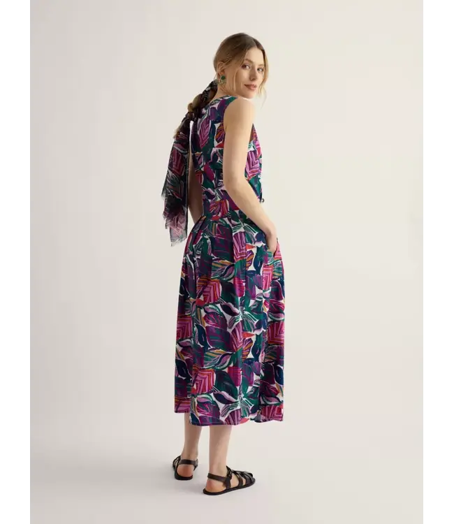 SEASALT CORNWALL •• Belle dress | Canna leaves chalk