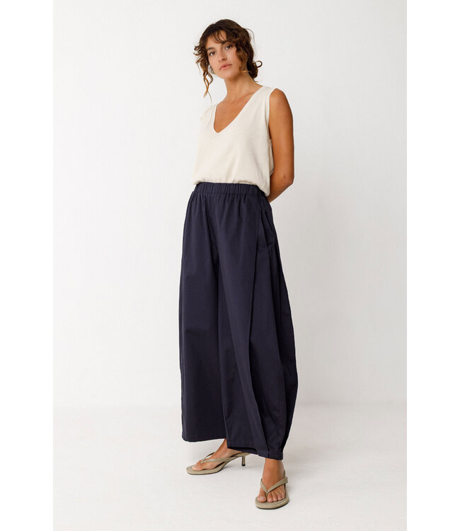 SKFK •• Aine-gots trouser | Navy