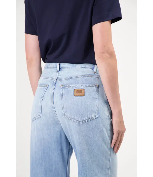 MUD Jeans •• Brooke high barrel flow | Stone vintage