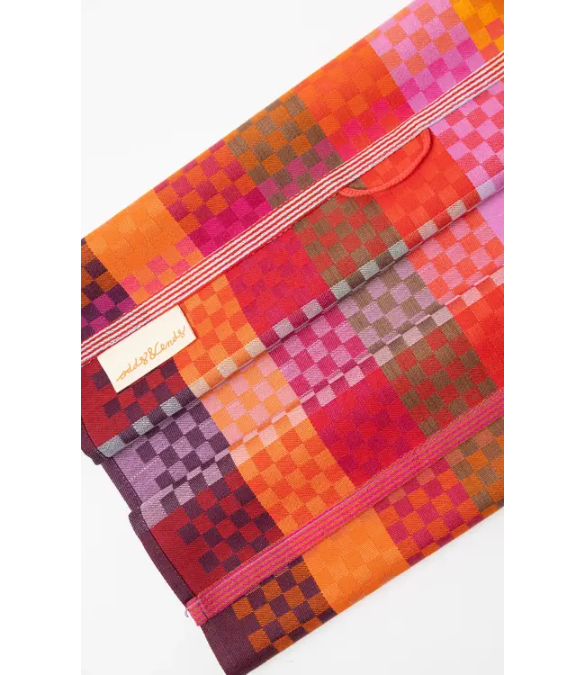 FOEKJE FLEUR •• Tea towel #136A checkered check