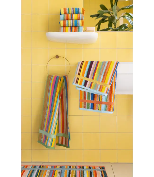 FOEKJE FLEUR •• Bath mat #113 ribbons