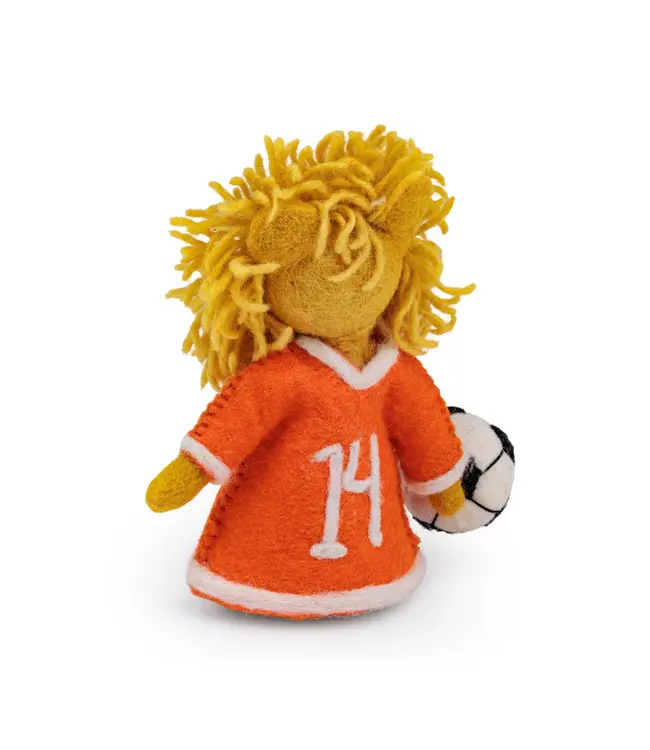 SJAAL MET VERHAAL  •• Leeuw met voetbal