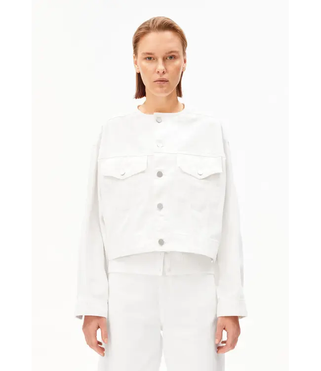 ARMEDANGELS •• Loose denim jacket | White