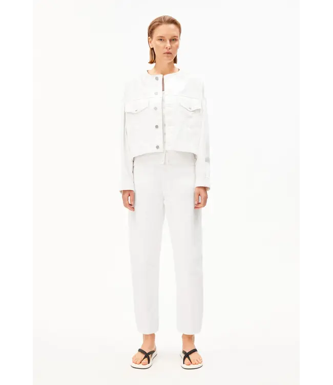 ARMEDANGELS •• Loose denim jacket | White