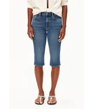 ARMEDANGELS •• Carenaa capri jeans | Atmospheric