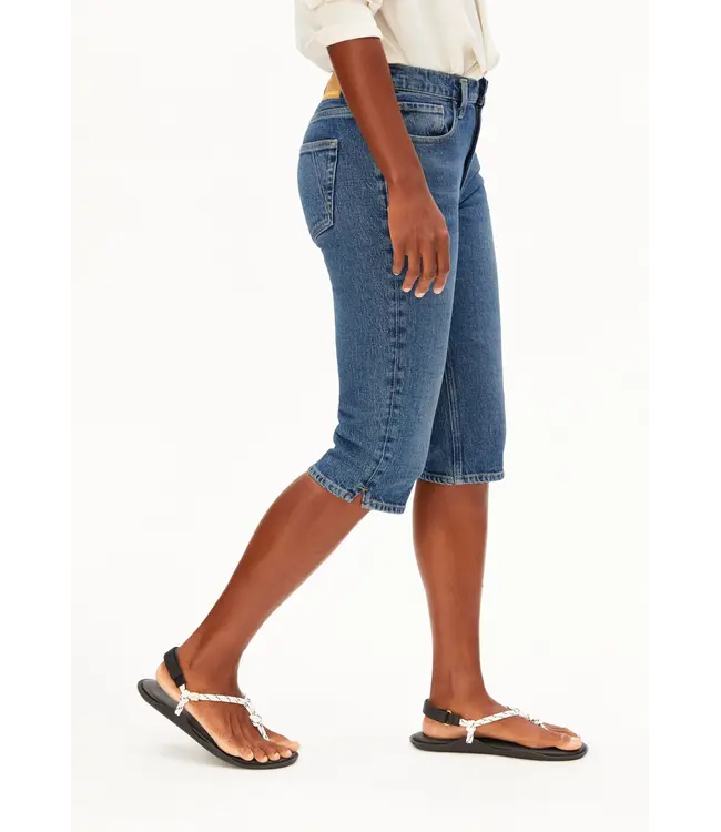 ARMEDANGELS •• Carenaa capri jeans | Atmospheric