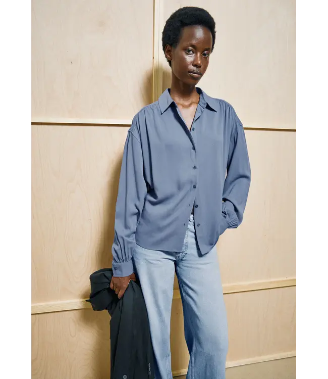 ARMEDANGELS •• Efinaraa Ecovero Blouse | Dusty Moon