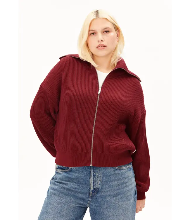 ARMEDANGELS •• Vanise Rib Knit Troyer | Velvet Red- Light Velvet Red