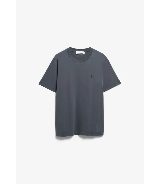 ARMEDANGELS •• JAAMES T-shirt made of Organic Cotton in kleur  Moonshadow