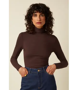 KING LOUIE •• Rollneck Top Uni Rib | Chocolate