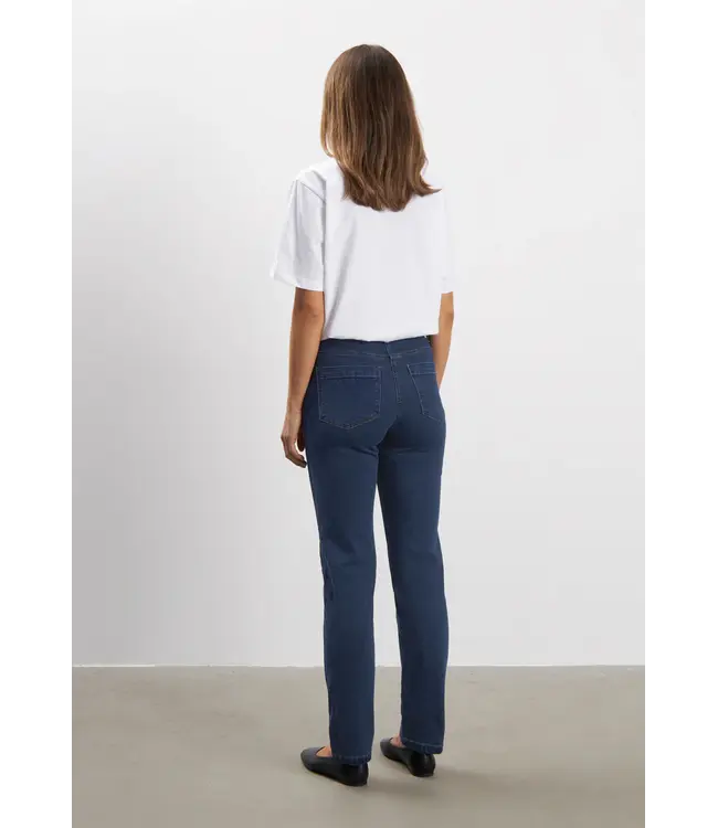 LAURIE •• Charlotte Flare Regular | Medium Length | Dark Blue Denim