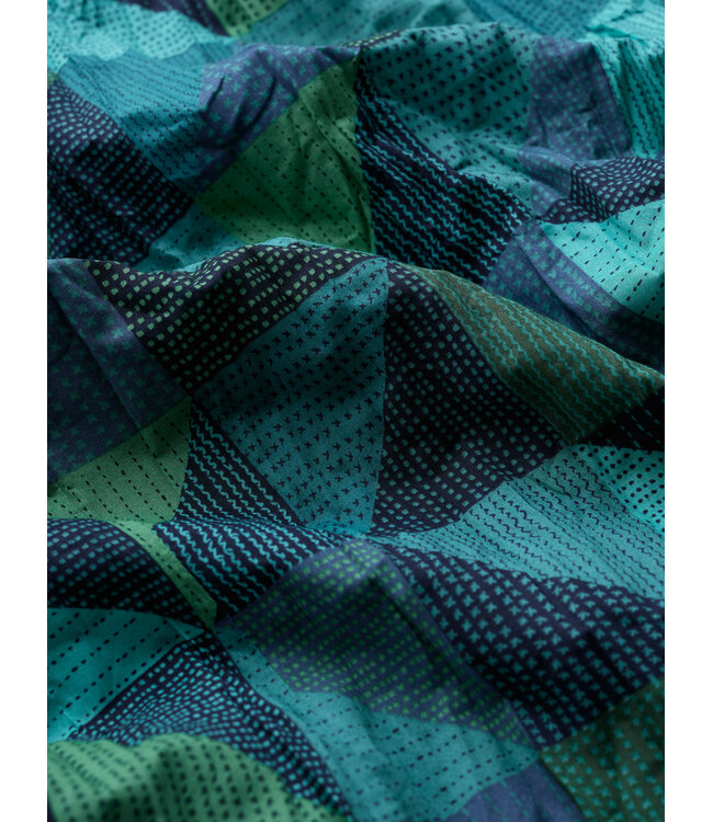 SEASALT CORNWALL •• Blouse Larissa | Blanket Geo estuary