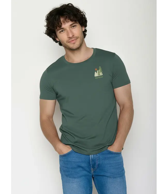 GREENBOMB •• Wild Pines Guide T-shirt | Night Grove