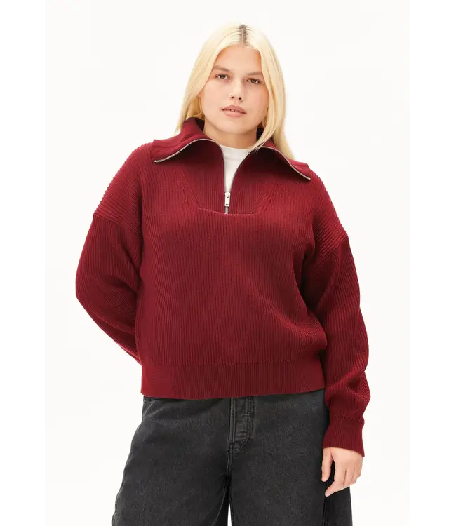 ARMEDANGELS •• Vanise Rib Knit Troyer | Velvet Red- Light Velvet Red