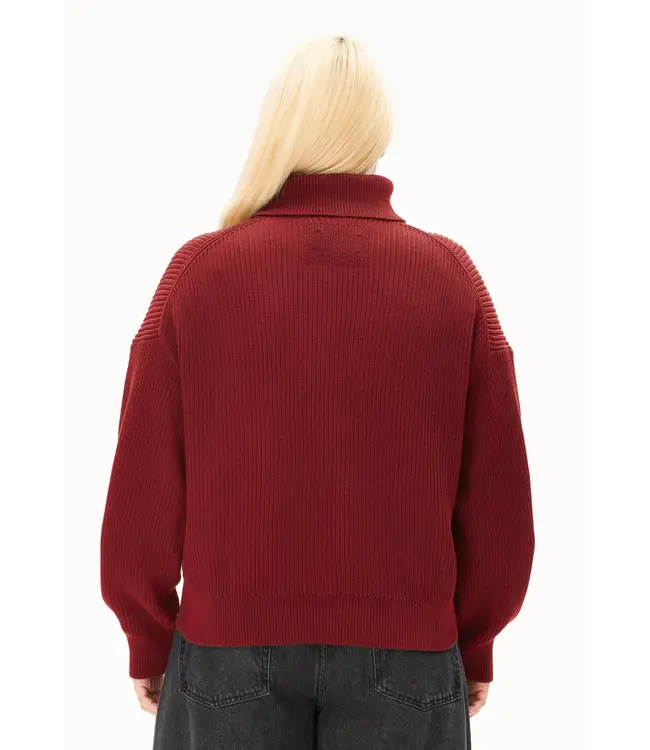 ARMEDANGELS •• Vanise Rib Knit Troyer | Velvet Red- Light Velvet Red